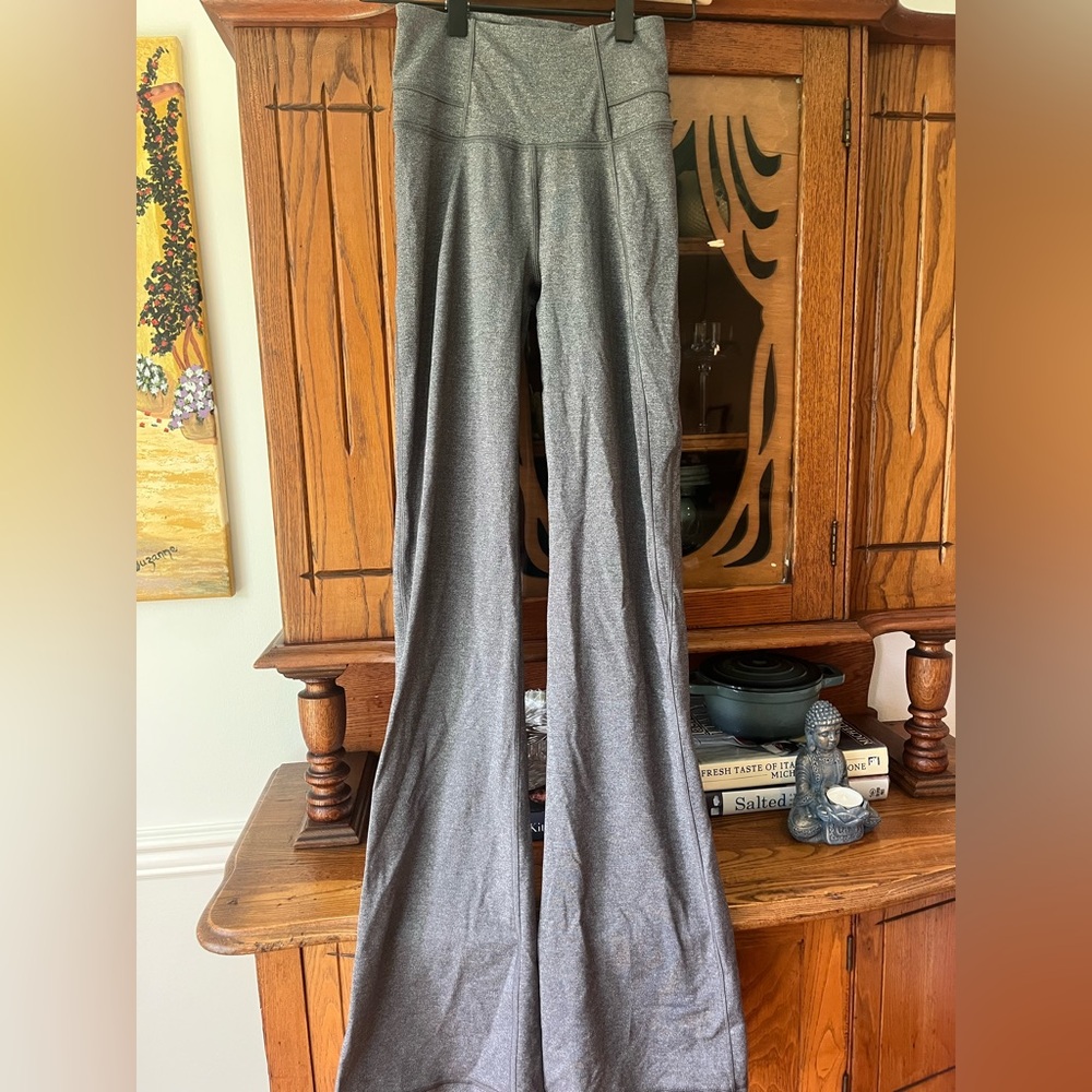 Grey flared lululemon leggings